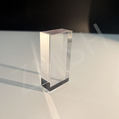 Sapphire Prism Al2O3 Ky-Methode Laser und optische Kommunikation Anpassbare Spezifikationen