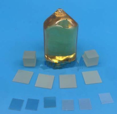 SrLaAlO4 / LaSrAlO4 LSAO 10x10x0.5mmt5x5x1mmt Substrat für die Epitaxie