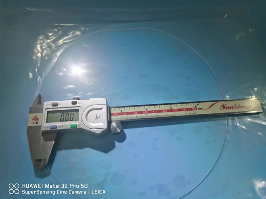 Guter Preis Fenster-Saphir Oblaten 12Inch 300mm Polier-Sapphire Substrate für optische Linse Online
